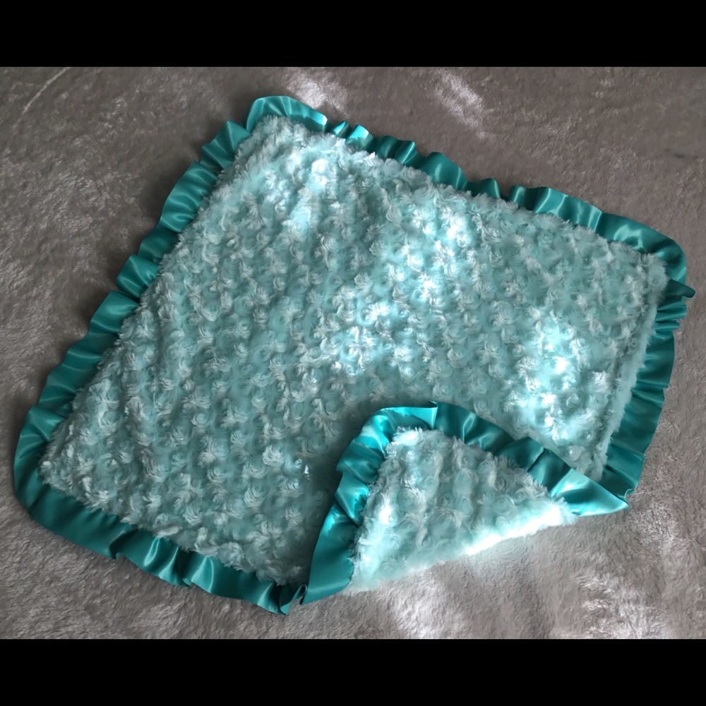 🌸NEW🌸So soft handmade Minky lovey